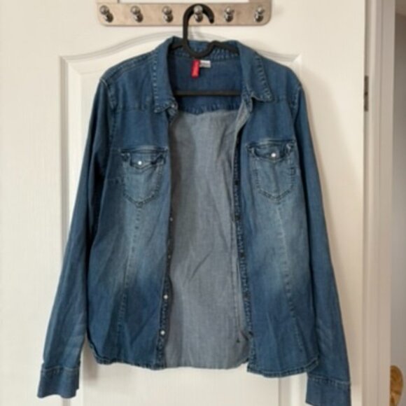 Denim blouse - Picture 4 of 5